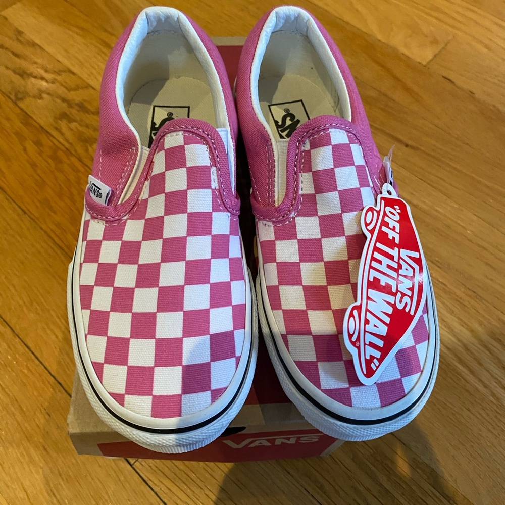 NWT pink and white check Vans kids 12.5